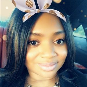 Meet your Posher, Candace